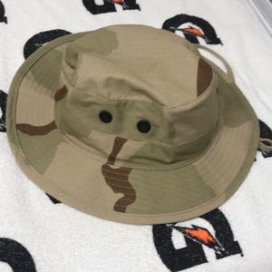 Boonie hat